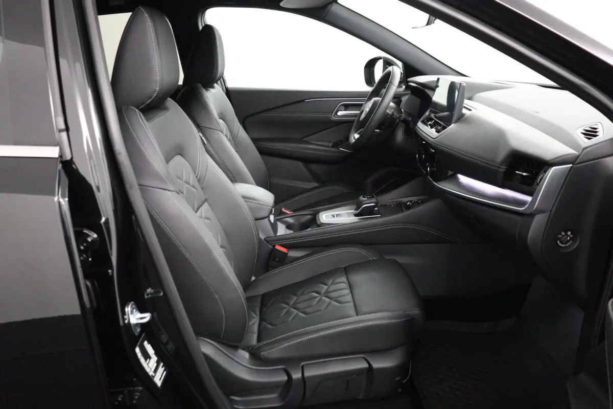 1.3 MHEV Xtronic Tekna | AUTOMAAT | Stoel-, stuur- & voorruitverw. | Panoramadak |