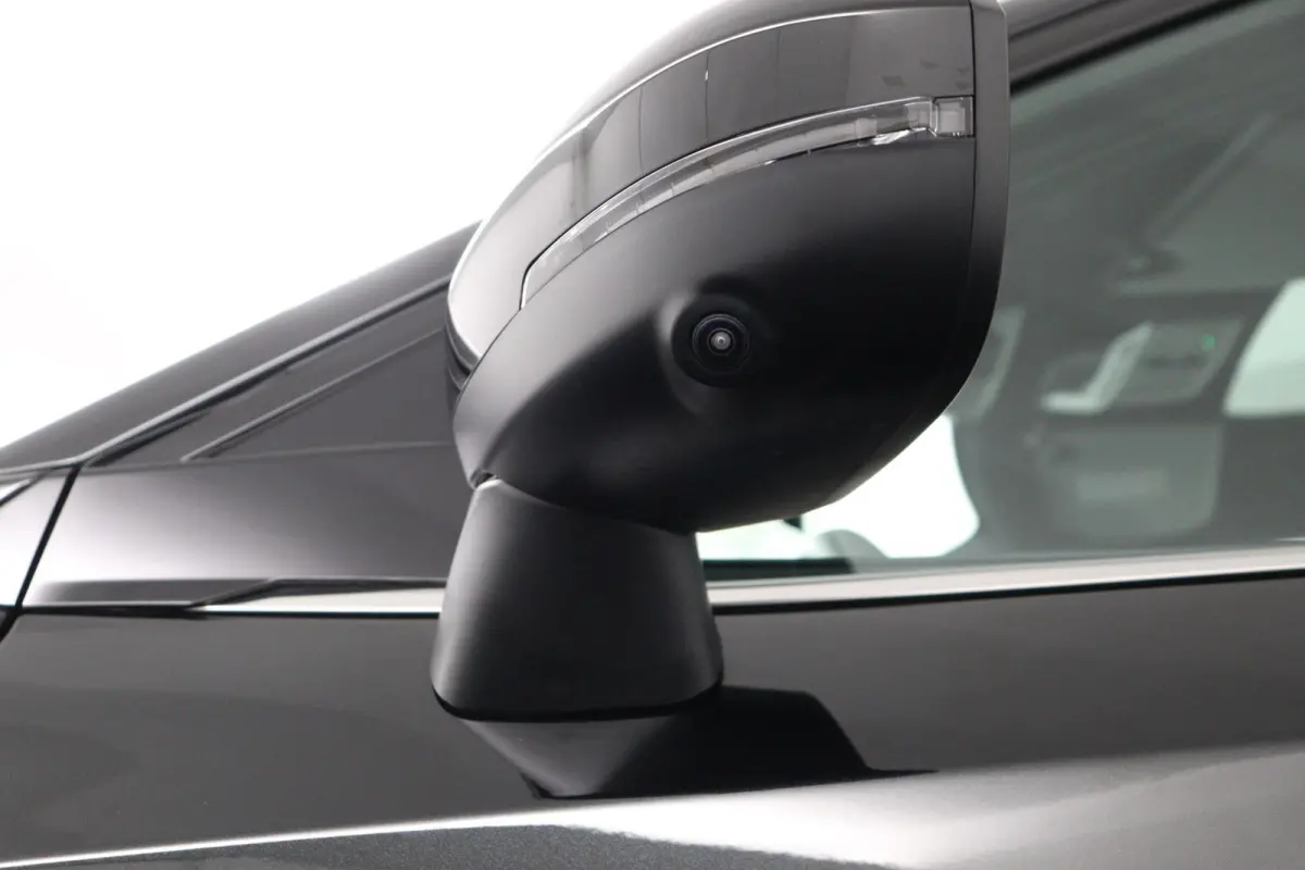 1.3 MHEV Xtronic Tekna | AUTOMAAT | Stoel-, stuur- & voorruitverw. | Panoramadak |