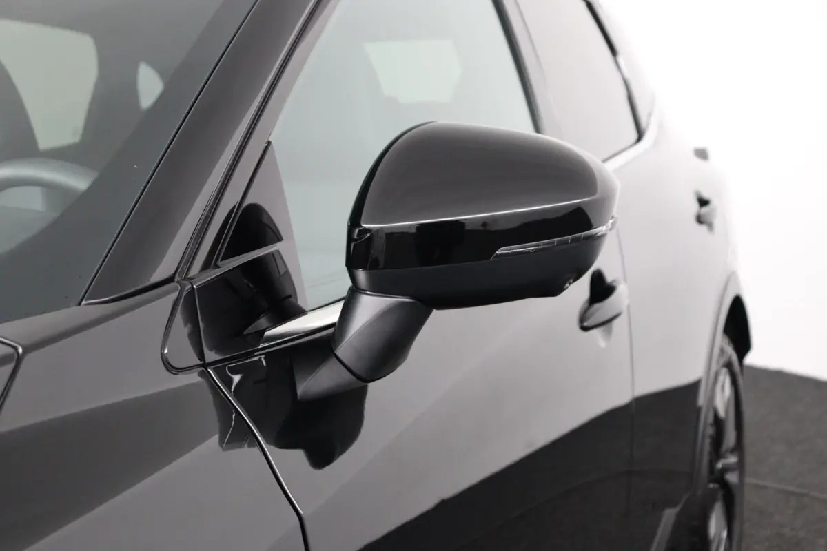 1.3 MHEV Xtronic Tekna | AUTOMAAT | Stoel-, stuur- & voorruitverw. | Panoramadak |