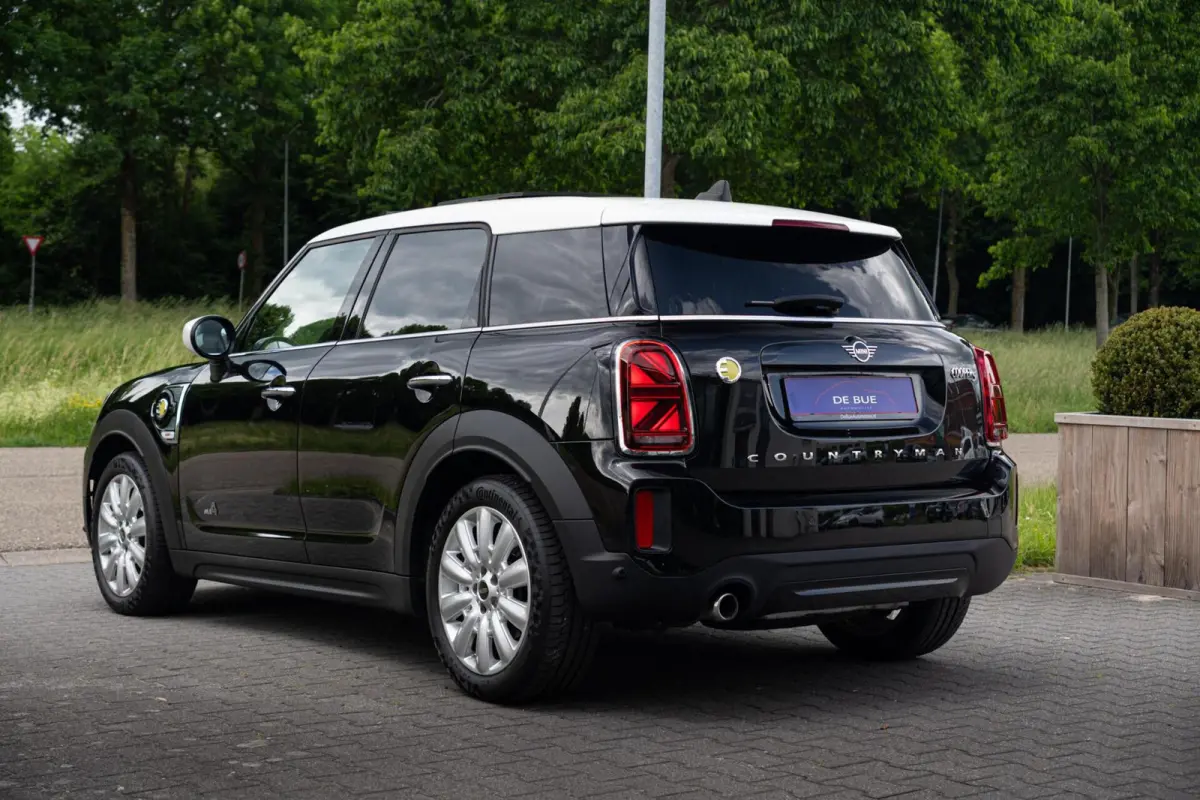 1.5 Cooper SE ALL4 Chili+|Panoramadak|JCW|CarPlay|Automaat|Keyless|LED|Union Jack|Hybride|Dealer Onderhouden