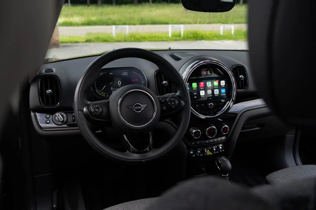 1.5 Cooper SE ALL4 Chili+|Panoramadak|JCW|CarPlay|Automaat|Keyless|LED|Union Jack|Hybride|Dealer Onderhouden
