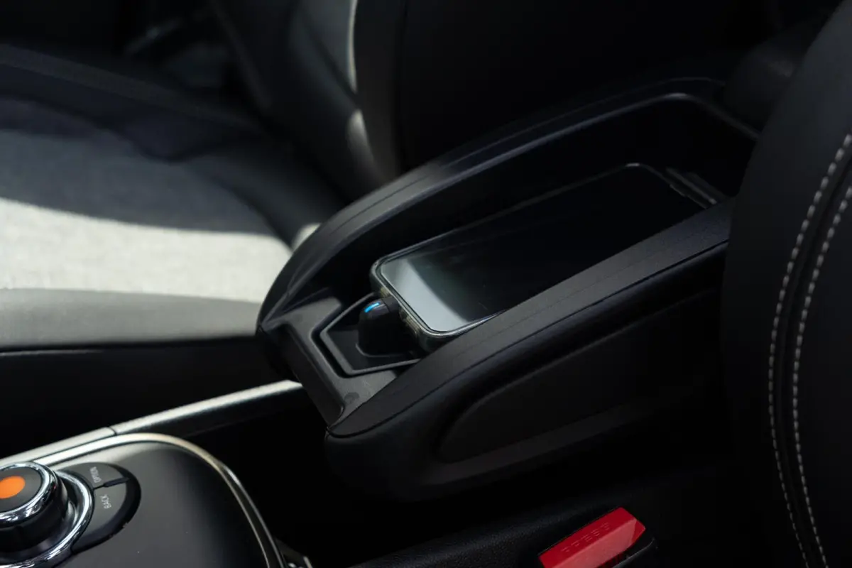 1.5 Cooper SE ALL4 Chili+|Panoramadak|JCW|CarPlay|Automaat|Keyless|LED|Union Jack|Hybride|Dealer Onderhouden