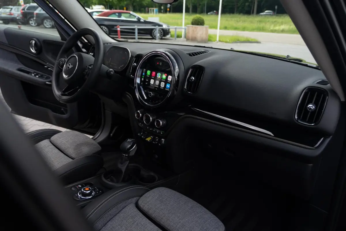 1.5 Cooper SE ALL4 Chili+|Panoramadak|JCW|CarPlay|Automaat|Keyless|LED|Union Jack|Hybride|Dealer Onderhouden