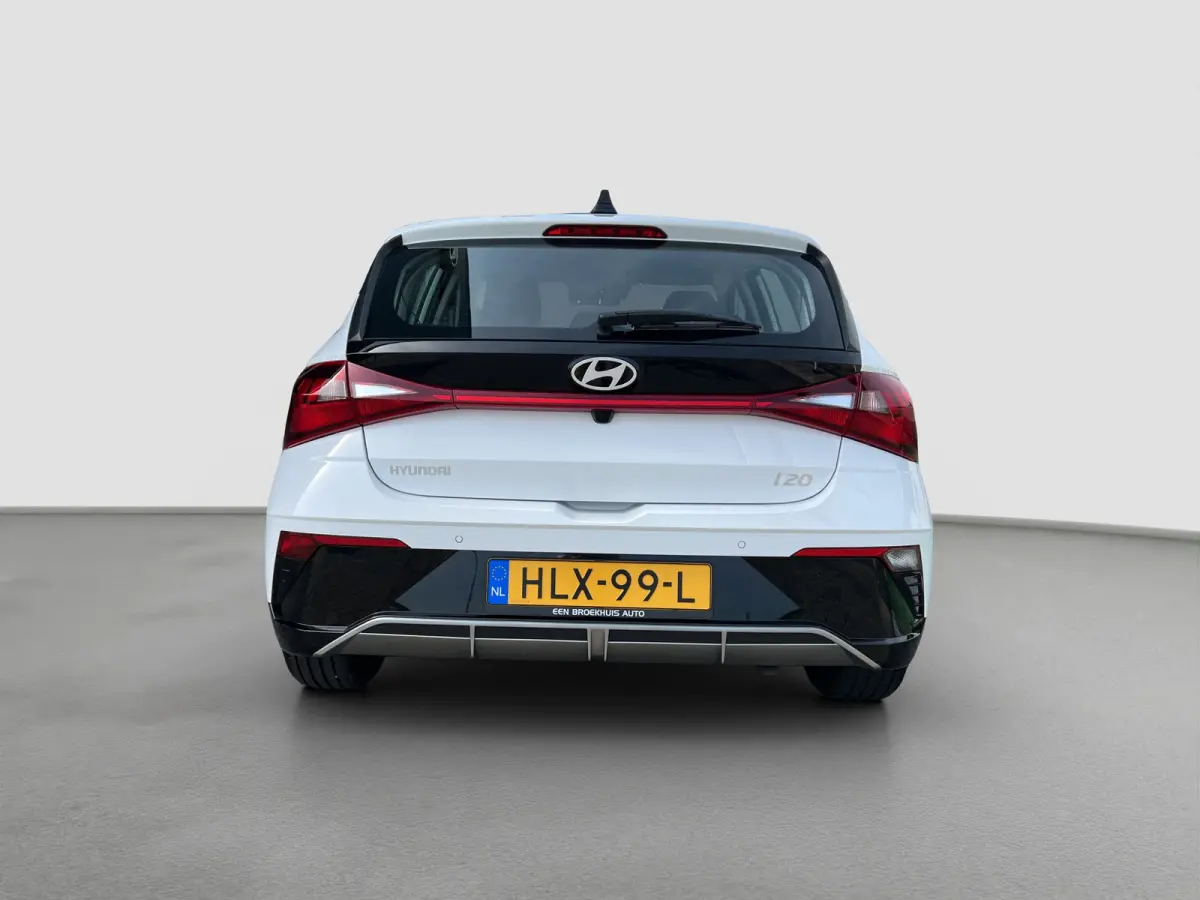 1.0 T-GDI 100pk Comfort | Airco | Camera | Carplay | Cruise control | Dodehoek detectie | Navigatie | Parkeersensoren | Digitaal cockpit | Lichtmetalen velgen