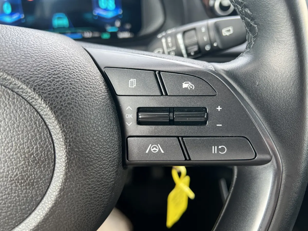 1.0 T-GDI 100pk Comfort | Airco | Camera | Carplay | Cruise control | Dodehoek detectie | Navigatie | Parkeersensoren | Digitaal cockpit | Lichtmetalen velgen