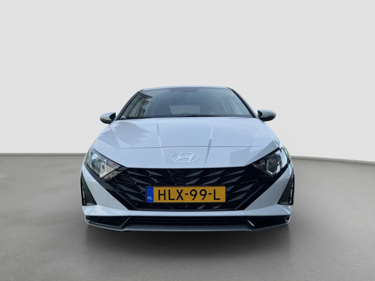 1.0 T-GDI 100pk Comfort | Airco | Camera | Carplay | Cruise control | Dodehoek detectie | Navigatie | Parkeersensoren | Digitaal cockpit | Lichtmetalen velgen