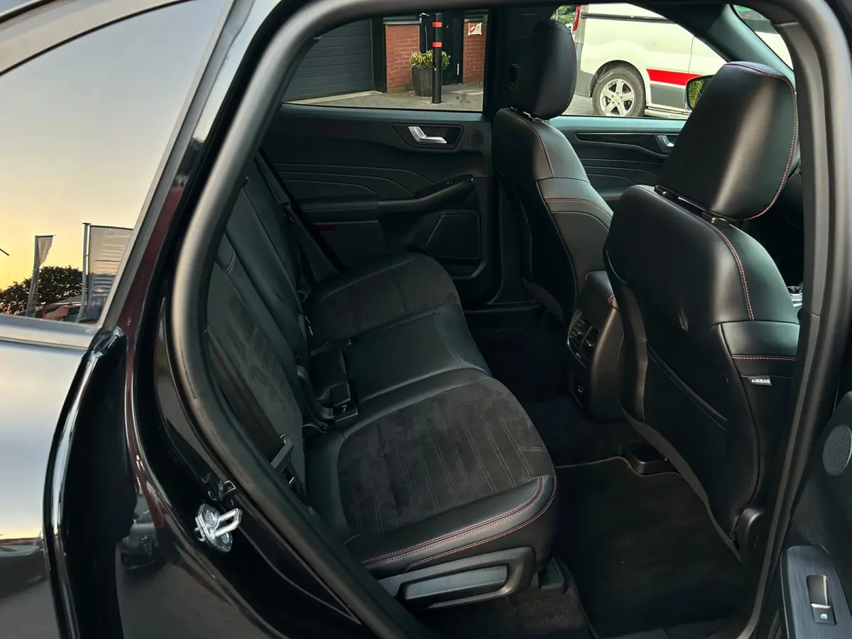 2.5 PHEV ST-Line X