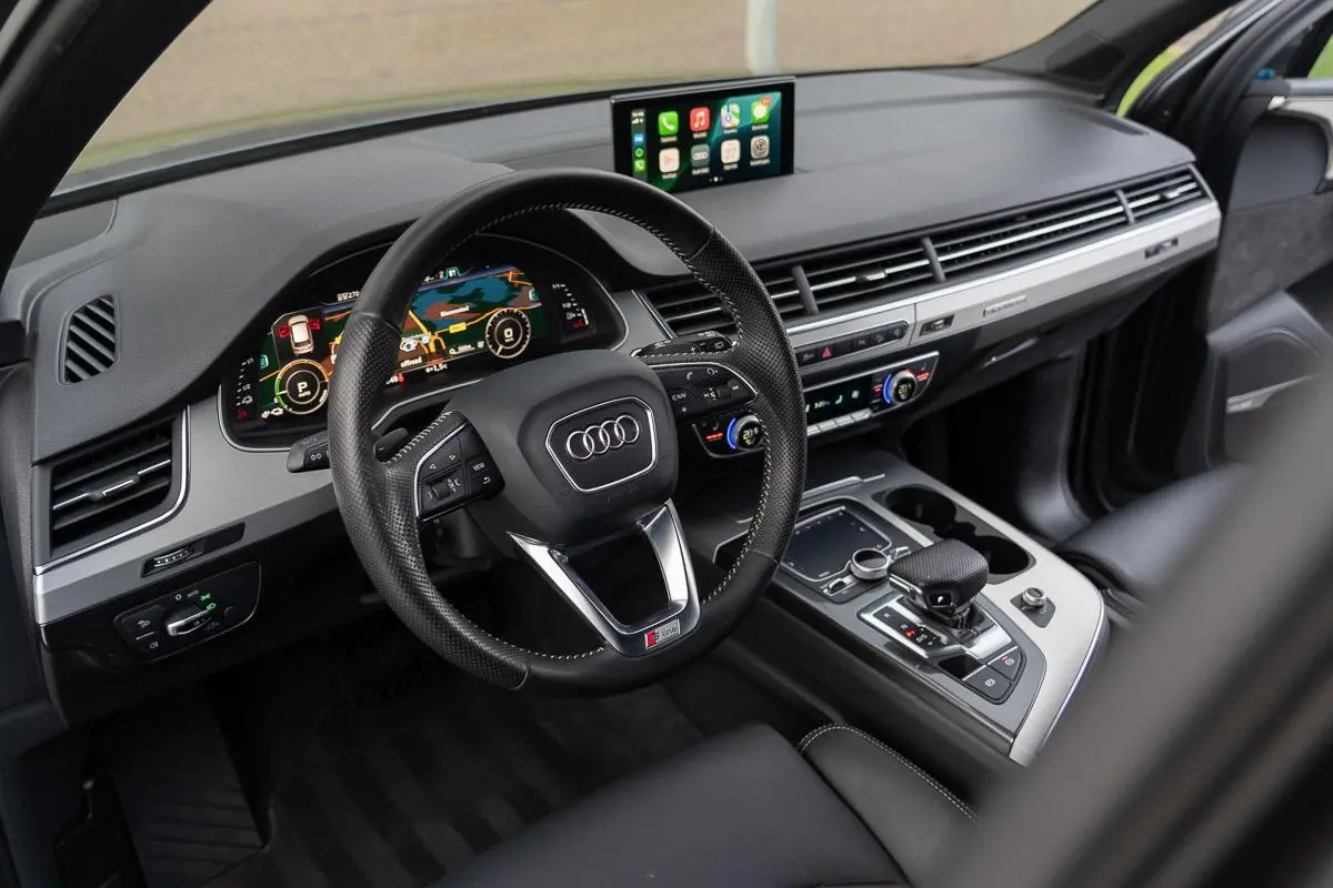 3.0 TDI e-tron Quattro Sport|S-Line|Org NL NAP|2e Eig|CarPlay|Luchtvering|Bose|Virtual|Trekhaak|LED|DubbelGlas|Dealer Onderhouden