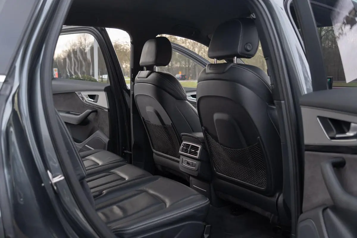 3.0 TDI e-tron Quattro Sport|S-Line|Org NL NAP|2e Eig|CarPlay|Luchtvering|Bose|Virtual|Trekhaak|LED|DubbelGlas|Dealer Onderhouden
