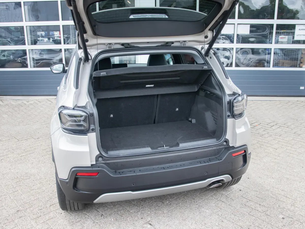 1.2 e-Hybrid Summit | Infotainment&Convenience Pack
