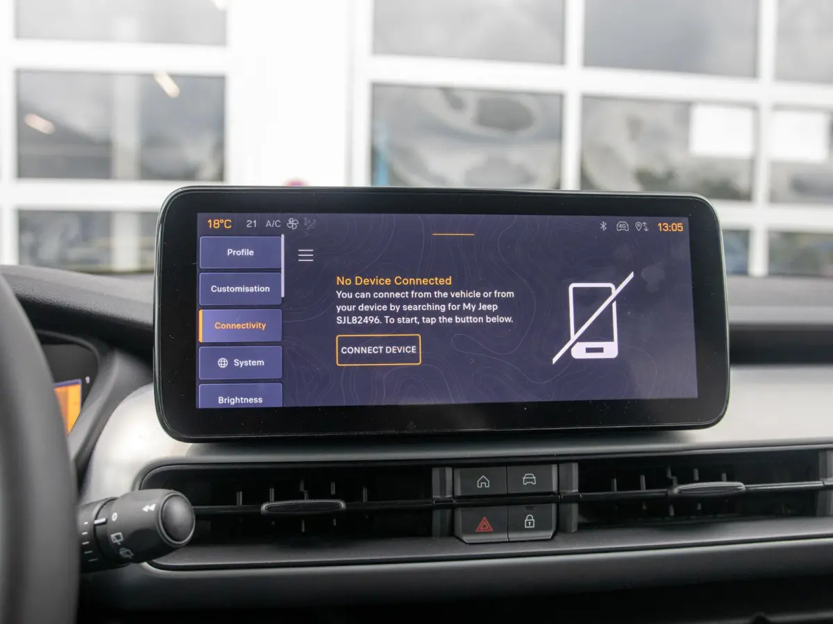 1.2 e-Hybrid Summit | Infotainment&Convenience Pack