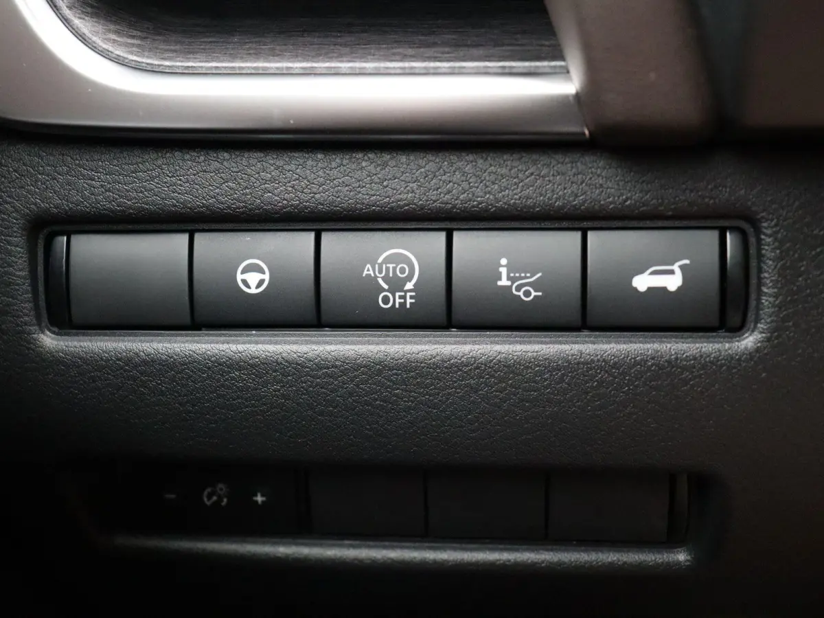 158pk MHEV Xtronic Tekna | Pilot assist | Stoel, stuur en voorruitverwarming | Lederen bekleding | Google intergratie | Elketrisch verstelbare bestuurderstoel |