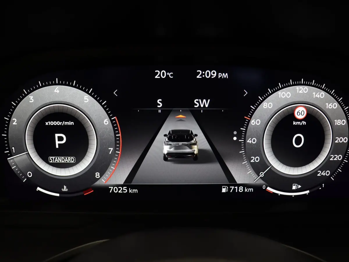 158pk MHEV Xtronic Tekna | Pilot assist | Stoel, stuur en voorruitverwarming | Lederen bekleding | Google intergratie | Elketrisch verstelbare bestuurderstoel |