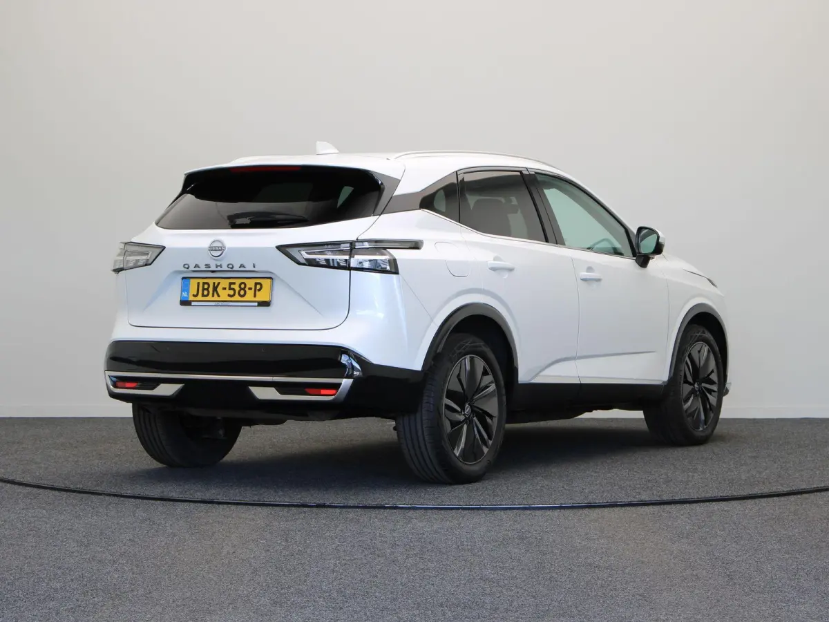 158pk MHEV Xtronic Tekna | Pilot assist | Stoel, stuur en voorruitverwarming | Lederen bekleding | Google intergratie | Elketrisch verstelbare bestuurderstoel |