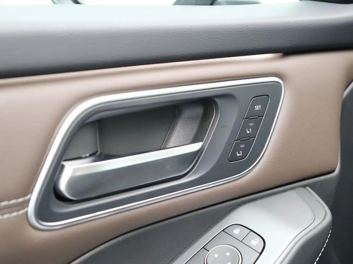 158pk MHEV Xtronic Tekna | Pilot assist | Stoel, stuur en voorruitverwarming | Lederen bekleding | Google intergratie | Elketrisch verstelbare bestuurderstoel |