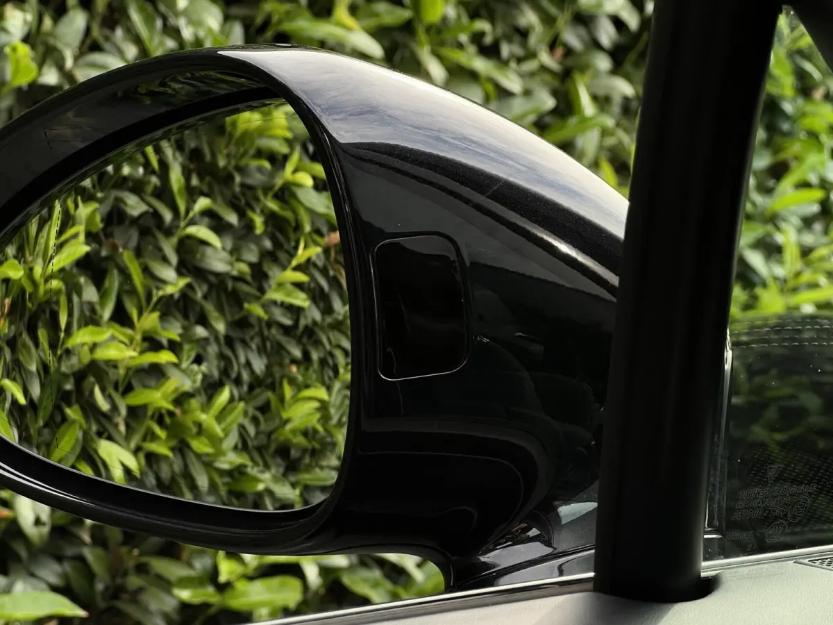 4.8 4S, PANORAMADAK, LUCHTVERING, SPORTCHRONO, BOSE, SPORTUITLAAT, NAVIGATIE, DODEHOEK, MEMORY, CRUISE CONTROL, CLIMATE CONTROL, STOELVERWARMING, LICHTMETAAL 20"