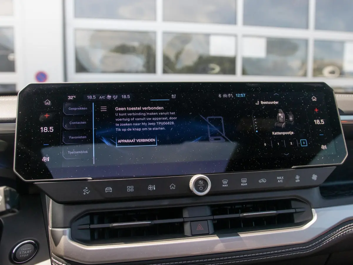 First Edition 74 kWh | Actieprijs | Adapt. Cruise | Camera | Carplay | 20" | Elektr. A-Klep | Navi | Winter Pack | Schuif/Kanteldak | Premium Pack | Conv. Pack | Warmtepomp