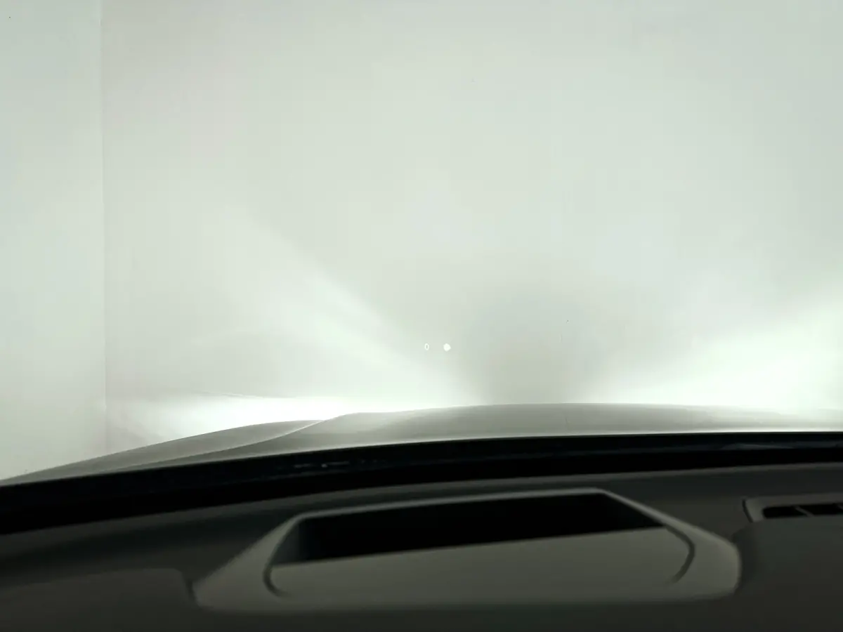 T6 Plug-in hybrid AWD Ultra Dark | SOH 100% | Panoramadak | 360° camera | Bowers & Wilkins | Luchtvering | Head-up display | Stoelventilatie | Trekhaak