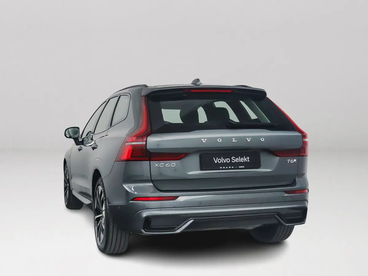 T6 Plug-in hybrid AWD Ultra Dark | SOH 100% | Panoramadak | 360° camera | Bowers & Wilkins | Luchtvering | Head-up display | Stoelventilatie | Trekhaak