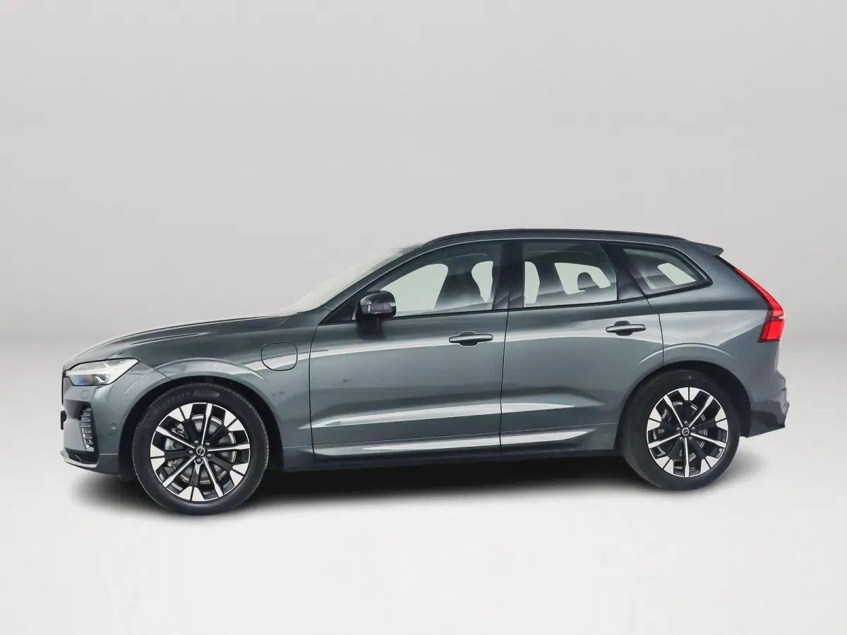 T6 Plug-in hybrid AWD Ultra Dark | SOH 100% | Panoramadak | 360° camera | Bowers & Wilkins | Luchtvering | Head-up display | Stoelventilatie | Trekhaak
