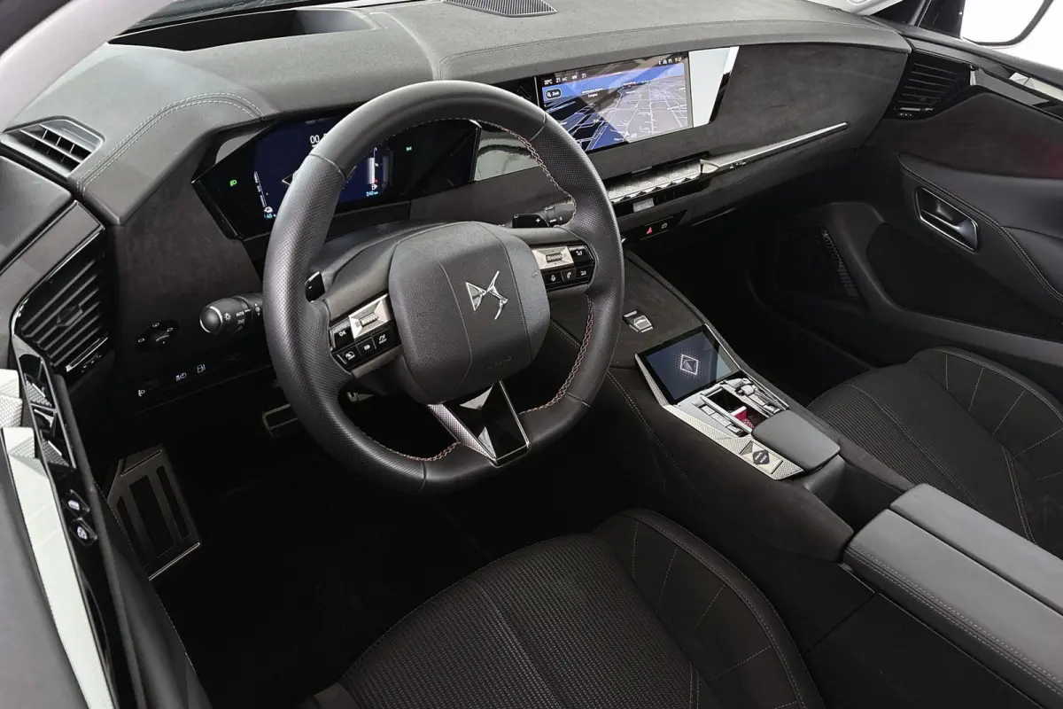 E-Tense Performance Line Panoramadak Camera Climate Control Apple Carplay