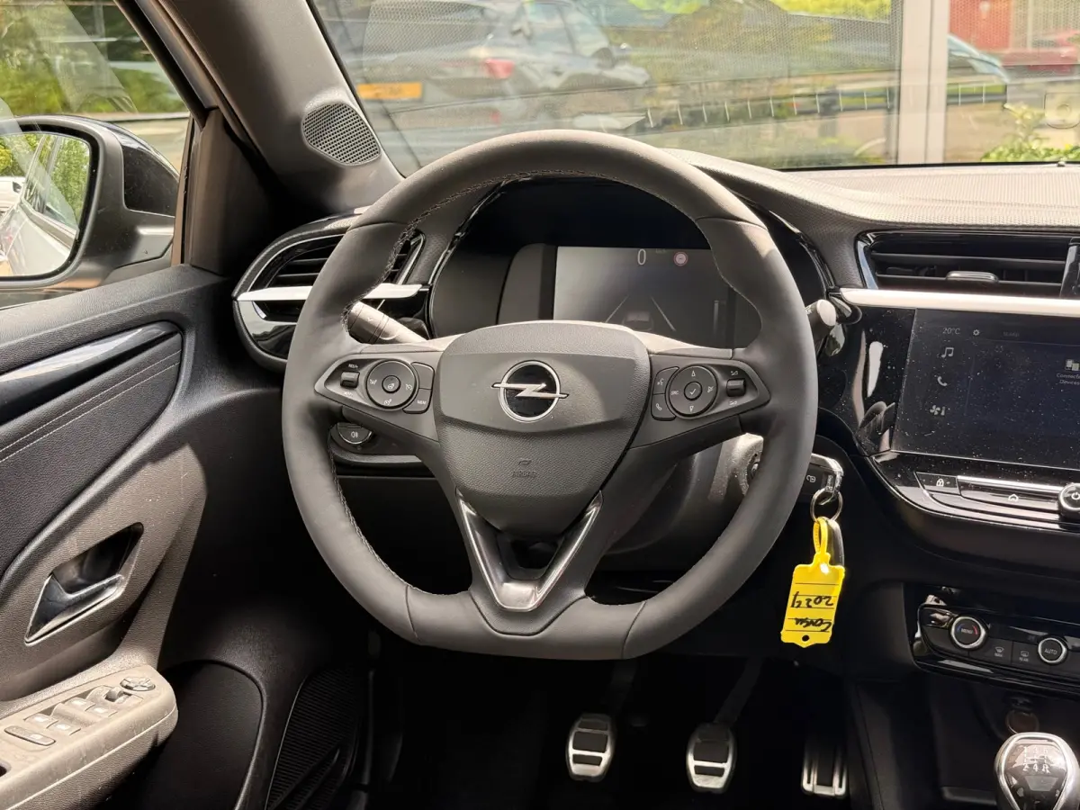 1.2 GS l Panoramadak l LED l Carplay l Winter pack l Blind-spot