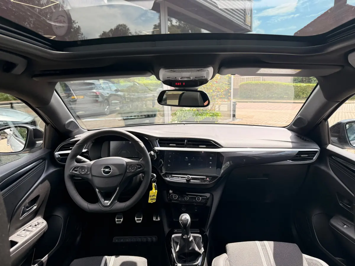 1.2 GS l Panoramadak l LED l Carplay l Winter pack l Blind-spot