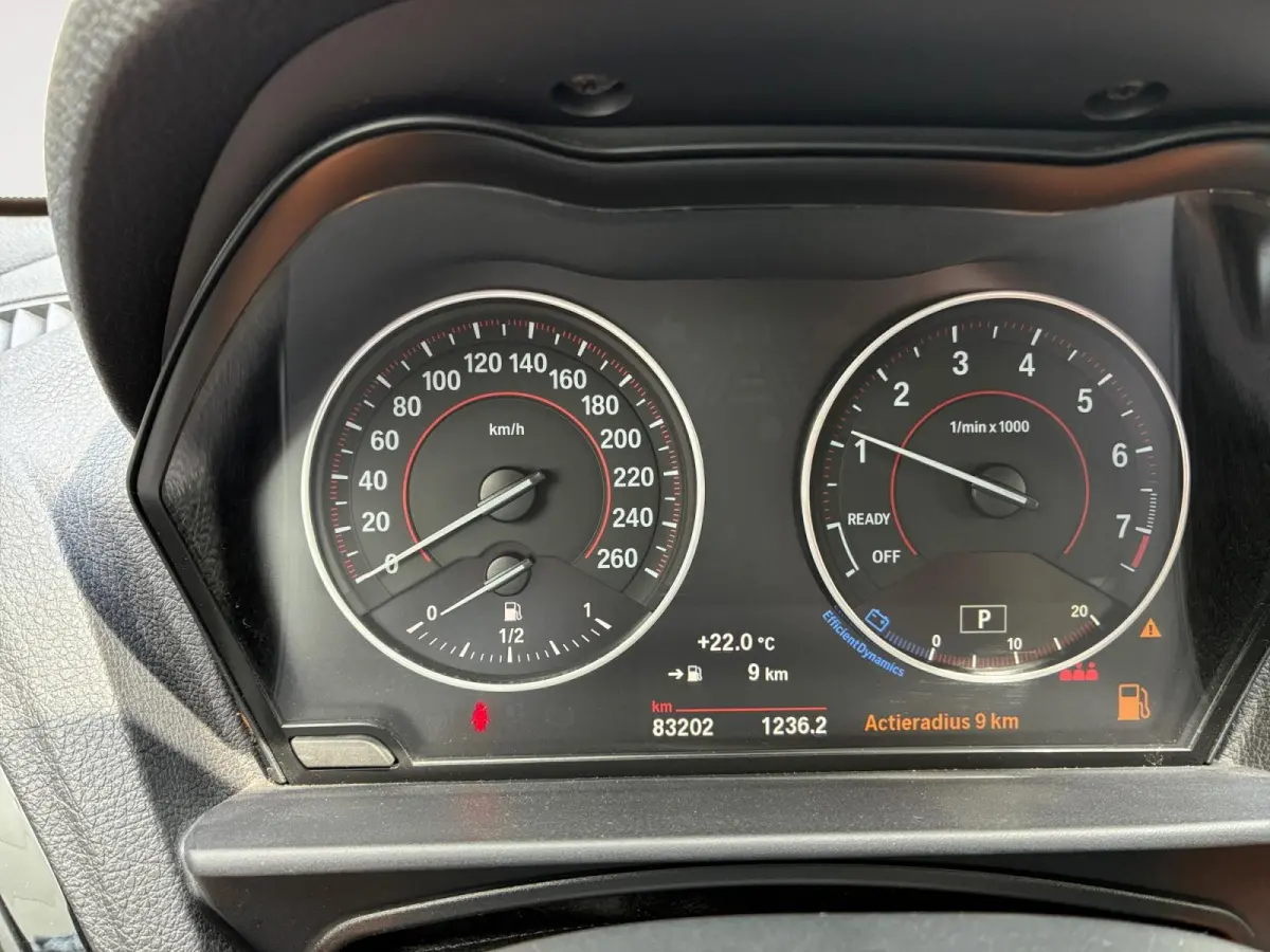 118i Centennial Executive M PAKKET | AFNEEMBARE TREKHAAK | NAVI