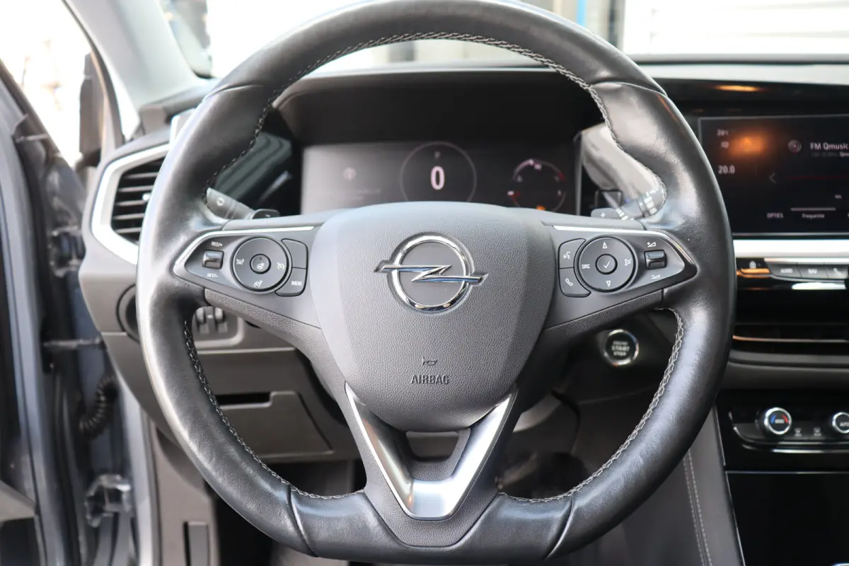 1.2 TURBO 130PK LEVEL 4 GS AUTOMAAT / NAVI / LEDER / CLIMA / LED / PDC / AGR / 18" LMV / CAMERA / WINTERPAKKET / BLUETOOTH / CRUISECONTROL / 1E EIGENAAR / NIEUWSTAAT !!