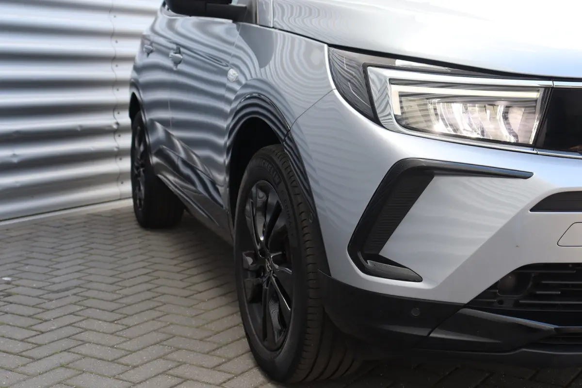 1.2 TURBO 130PK LEVEL 4 GS AUTOMAAT / NAVI / LEDER / CLIMA / LED / PDC / AGR / 18" LMV / CAMERA / WINTERPAKKET / BLUETOOTH / CRUISECONTROL / 1E EIGENAAR / NIEUWSTAAT !!