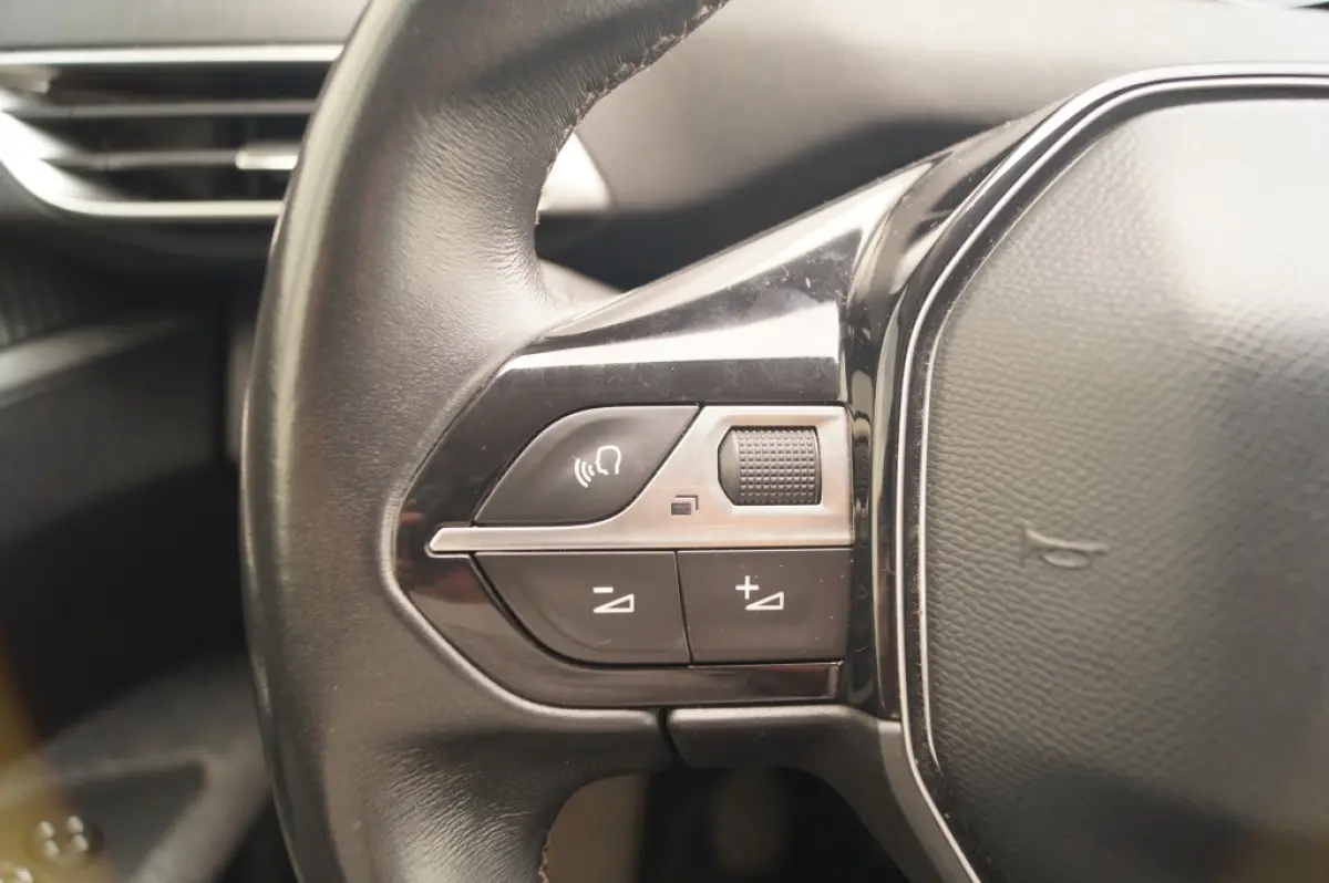 1.5 BlueHDi 130pk Executive -NAVI-ECC-PDC-