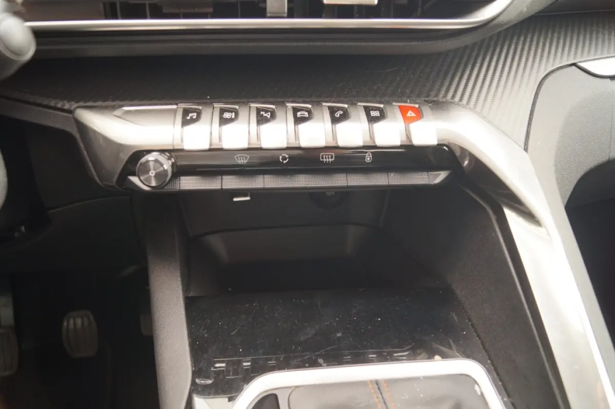 1.5 BlueHDi 130pk Executive -NAVI-ECC-PDC-