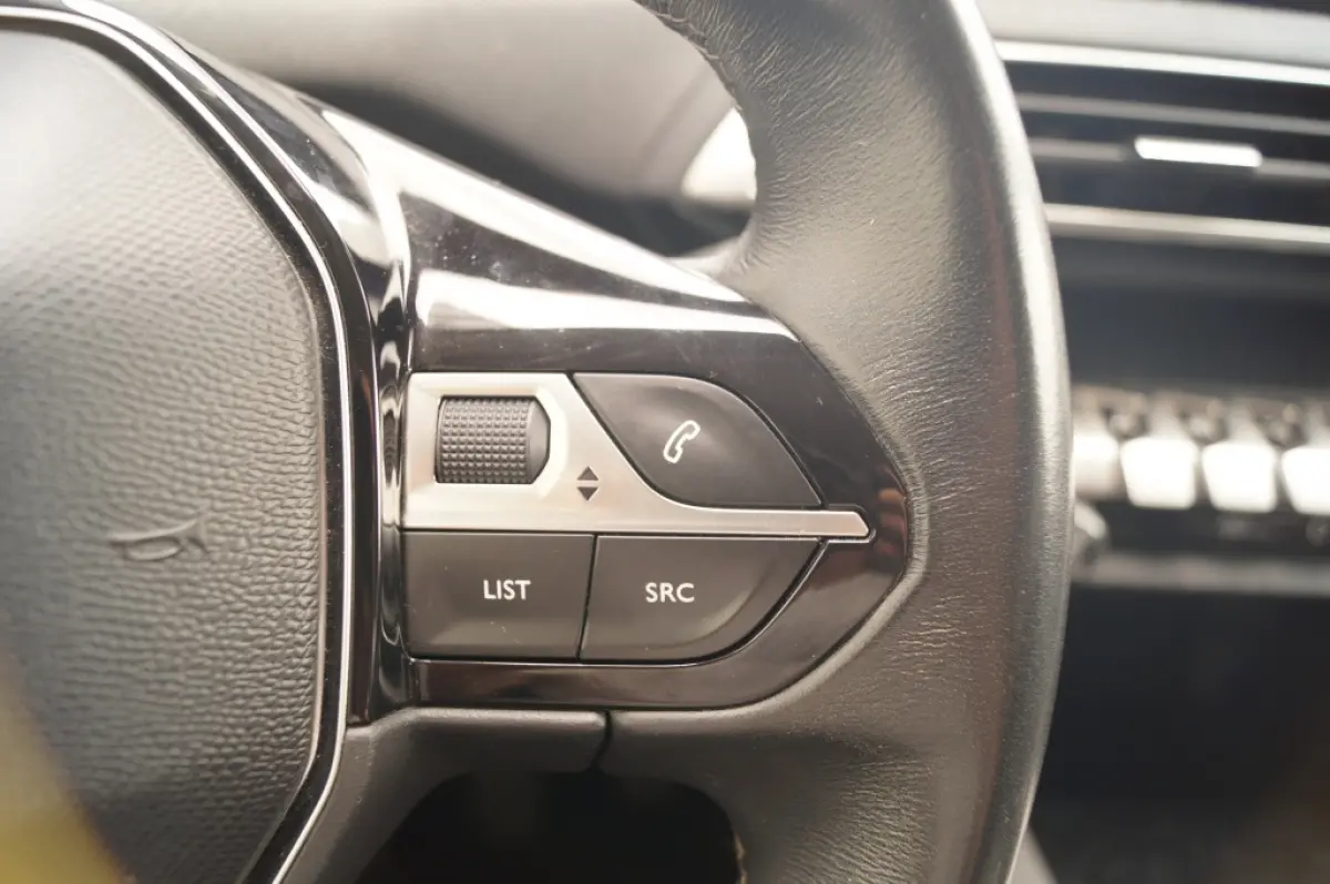 1.5 BlueHDi 130pk Executive -NAVI-ECC-PDC-