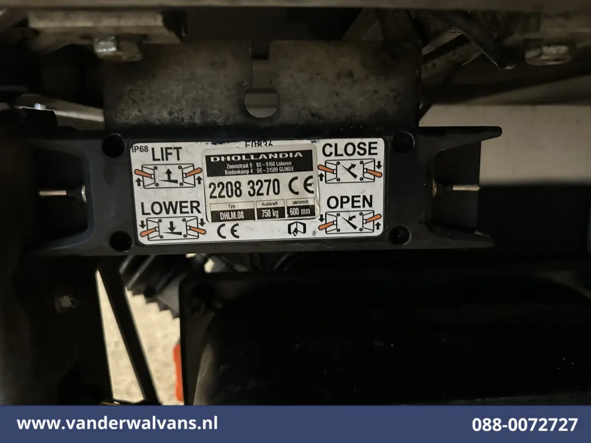 2.0 TDCI 160pk Bakwagen Laadklep Euro6 Airco | 1040kg laadvermogen | Cruisecontrol | Verwarmde Voorruit Bijrijdersbank