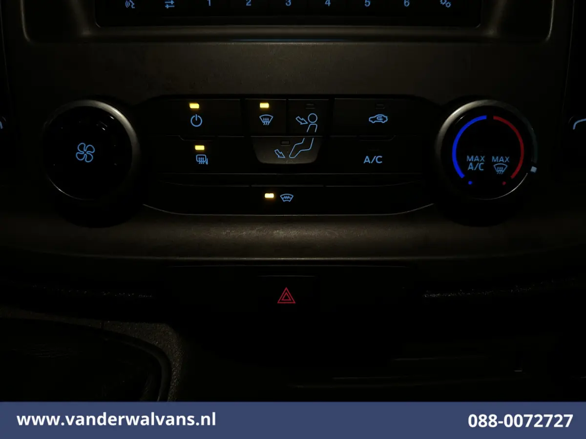 2.0 TDCI 160pk Bakwagen Laadklep Euro6 Airco | 1040kg laadvermogen | Cruisecontrol | Verwarmde Voorruit Bijrijdersbank