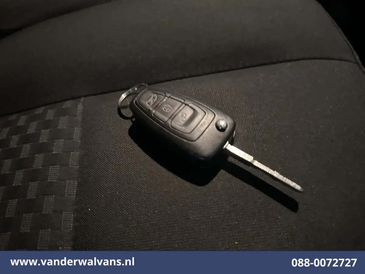 2.0 TDCI 160pk Bakwagen Laadklep Euro6 Airco | 1040kg laadvermogen | Cruisecontrol | Verwarmde Voorruit Bijrijdersbank