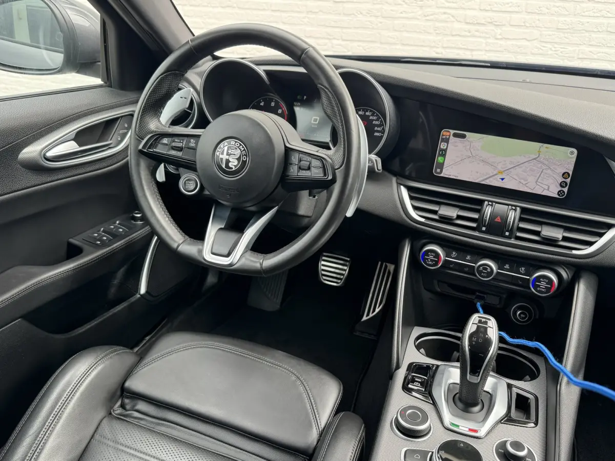 2.0T Sprint Leder elektrisch+verwarmd Stuurverw Camera Carplay