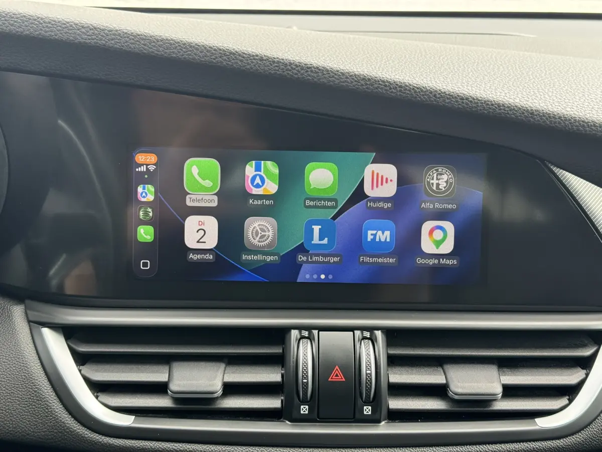 2.0T Sprint Leder elektrisch+verwarmd Stuurverw Camera Carplay
