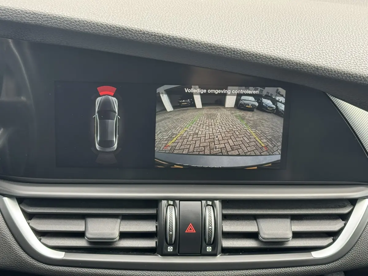 2.0T Sprint Leder elektrisch+verwarmd Stuurverw Camera Carplay