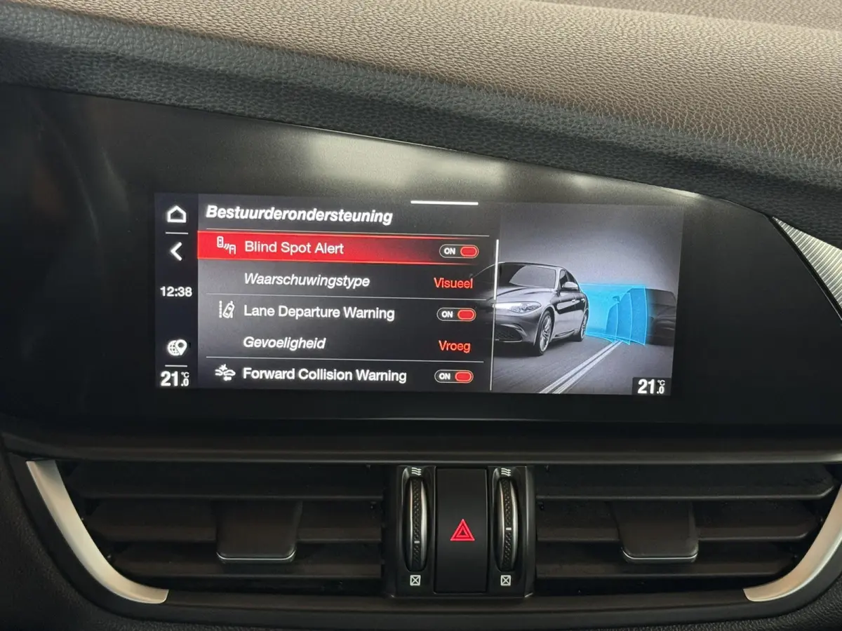 2.0T Sprint Leder elektrisch+verwarmd Stuurverw Camera Carplay