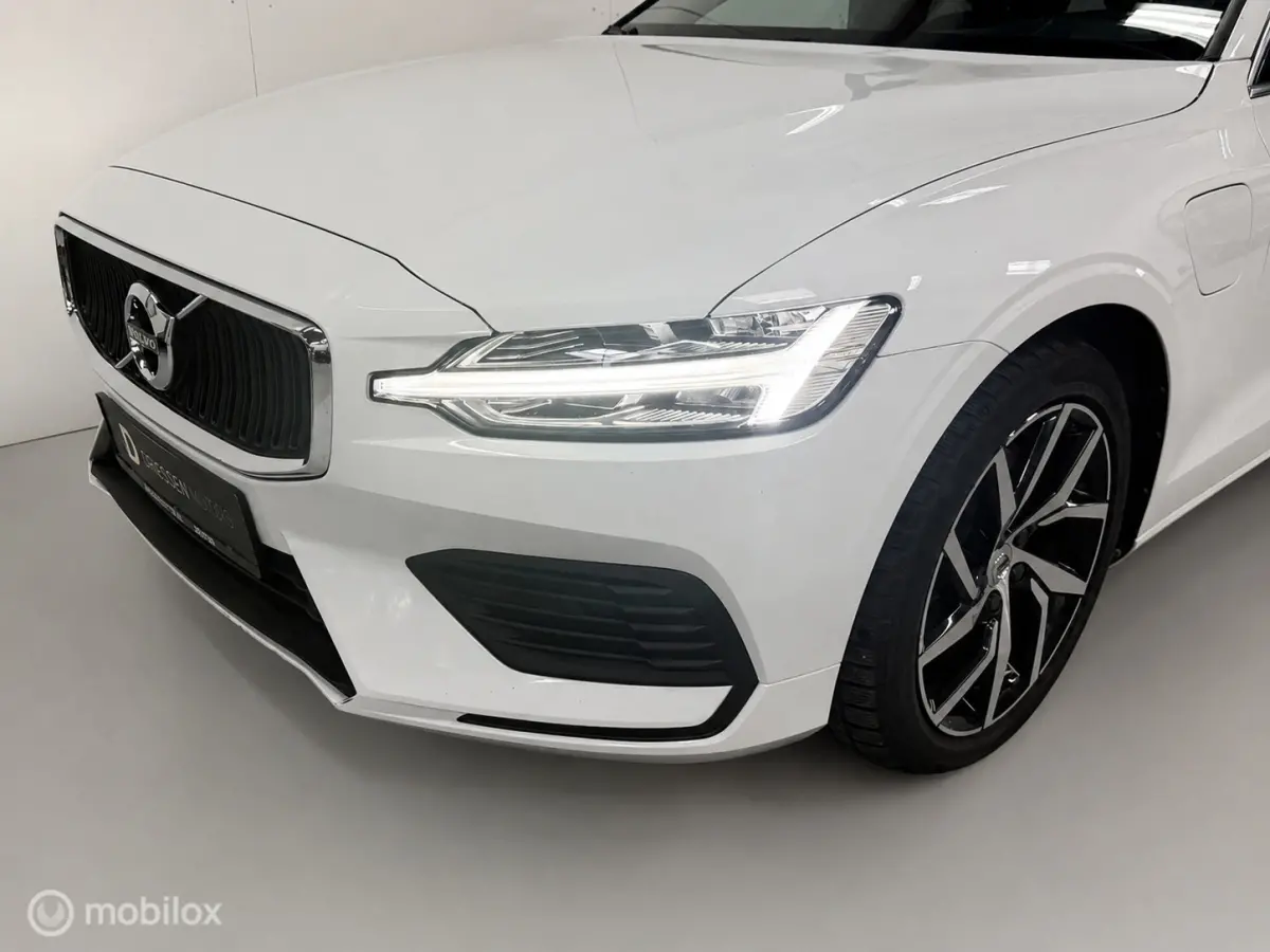 2.0 T6 Twin Engine AWD Inscription ADAPTIVE CRUISE