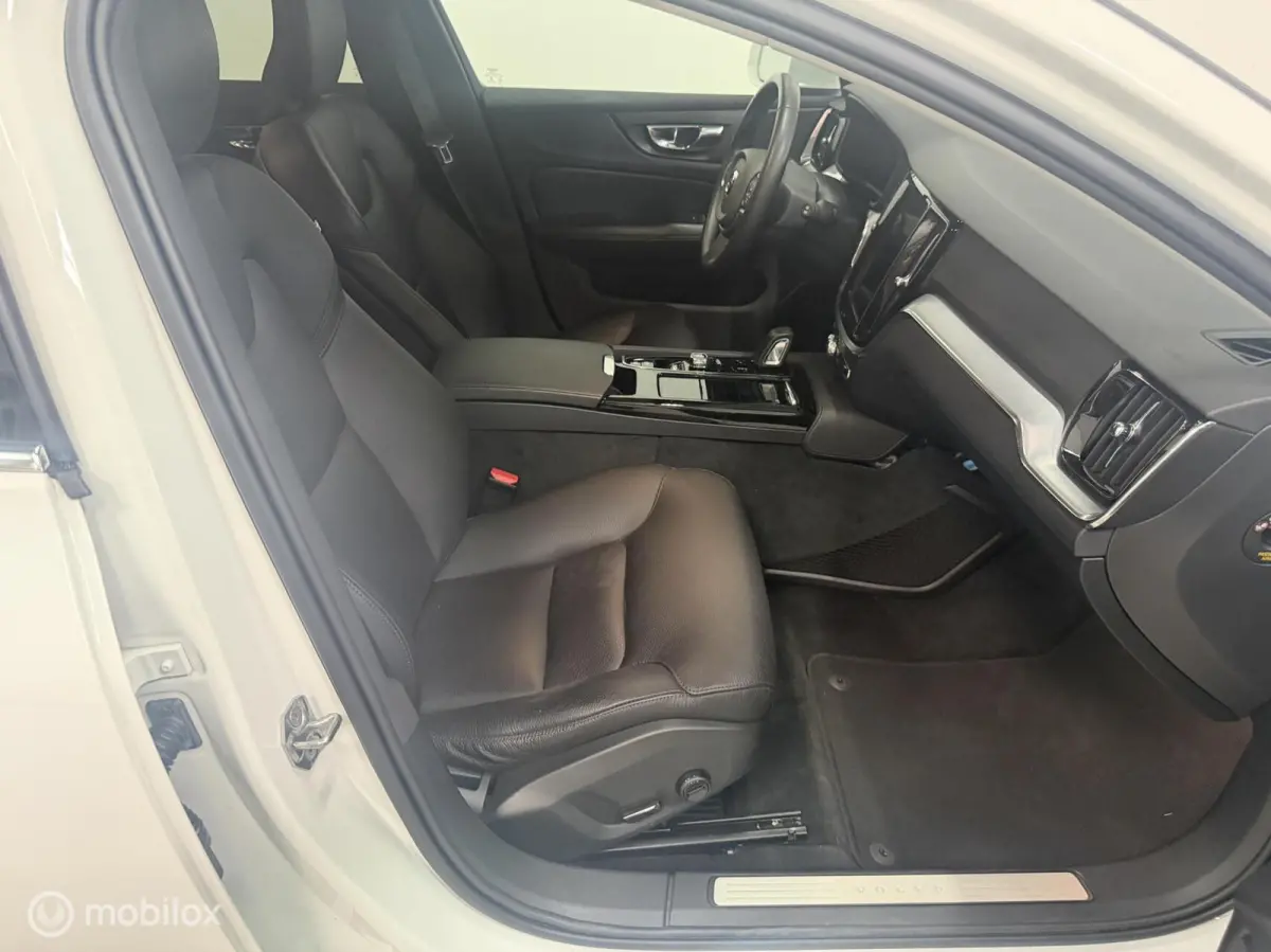 2.0 T6 Twin Engine AWD Inscription ADAPTIVE CRUISE