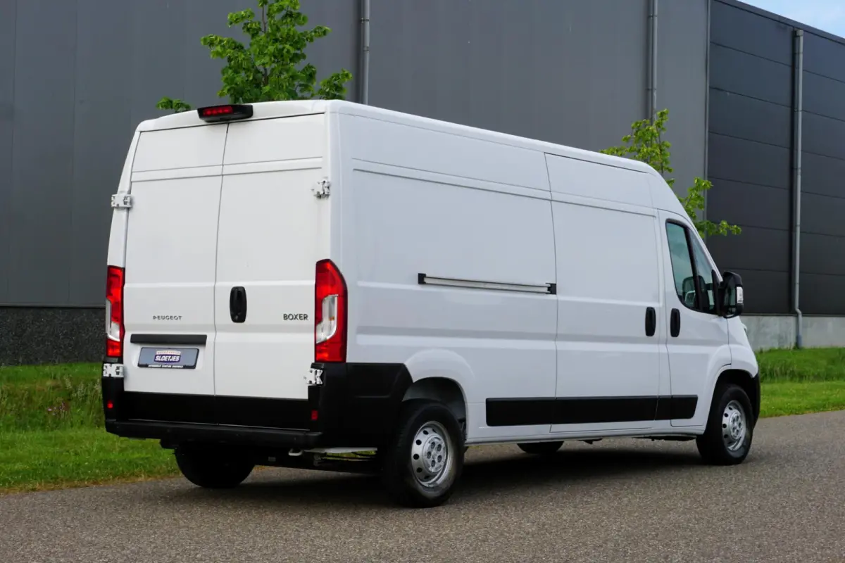 2.2 BlueHDi 140 L3H2 3.5t in Topstaat |Camera |Cruise |Carplay |Android auto |Airco |Betimmering |1e eigenaar |Lage KM-stand |EURO6D |BPM vrij voor ondernemers |Mooie camperbasis