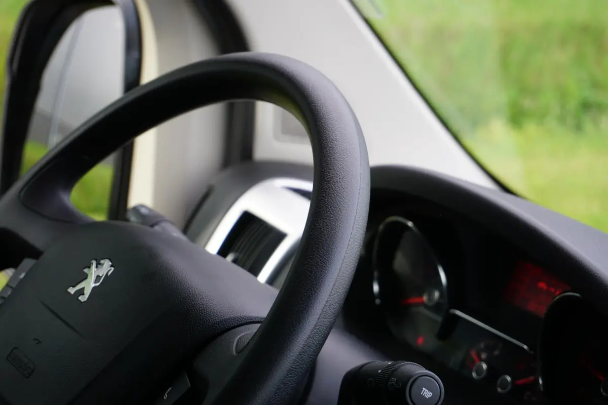 2.2 BlueHDi 140 L3H2 3.5t in Topstaat |Camera |Cruise |Carplay |Android auto |Airco |Betimmering |1e eigenaar |Lage KM-stand |EURO6D |BPM vrij voor ondernemers |Mooie camperbasis