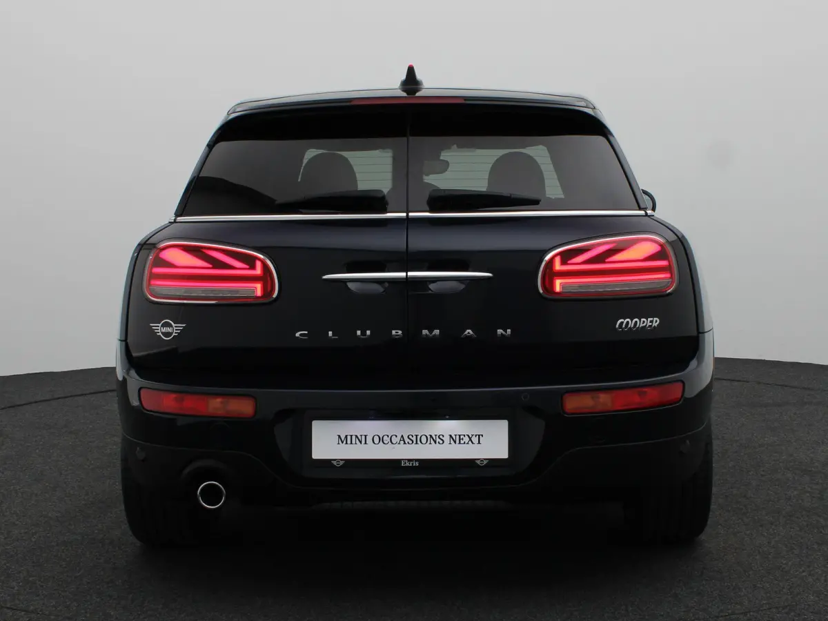 Cooper Richmond Park Edition + Panoramadak + Stoelverwarming + Park Assistant + Harman Kardon + 18''