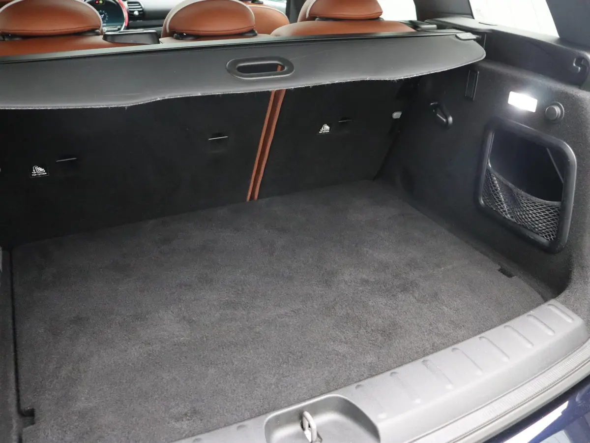 Cooper Richmond Park Edition + Panoramadak + Stoelverwarming + Park Assistant + Harman Kardon + 18''