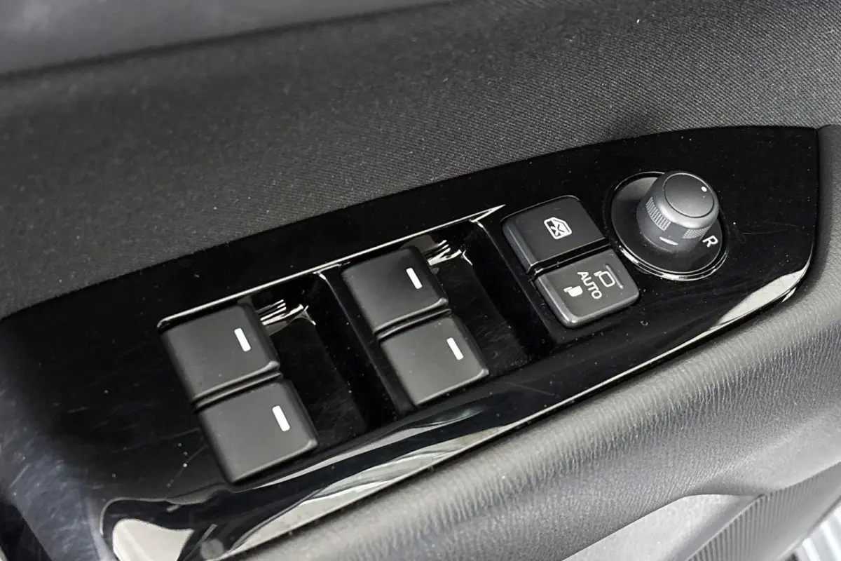 2.0 e-SkyActiv-G M Hybrid 165 Advantage Stuur/Stoelverwarming Trekhaak Head-Up Navi Dodehoek