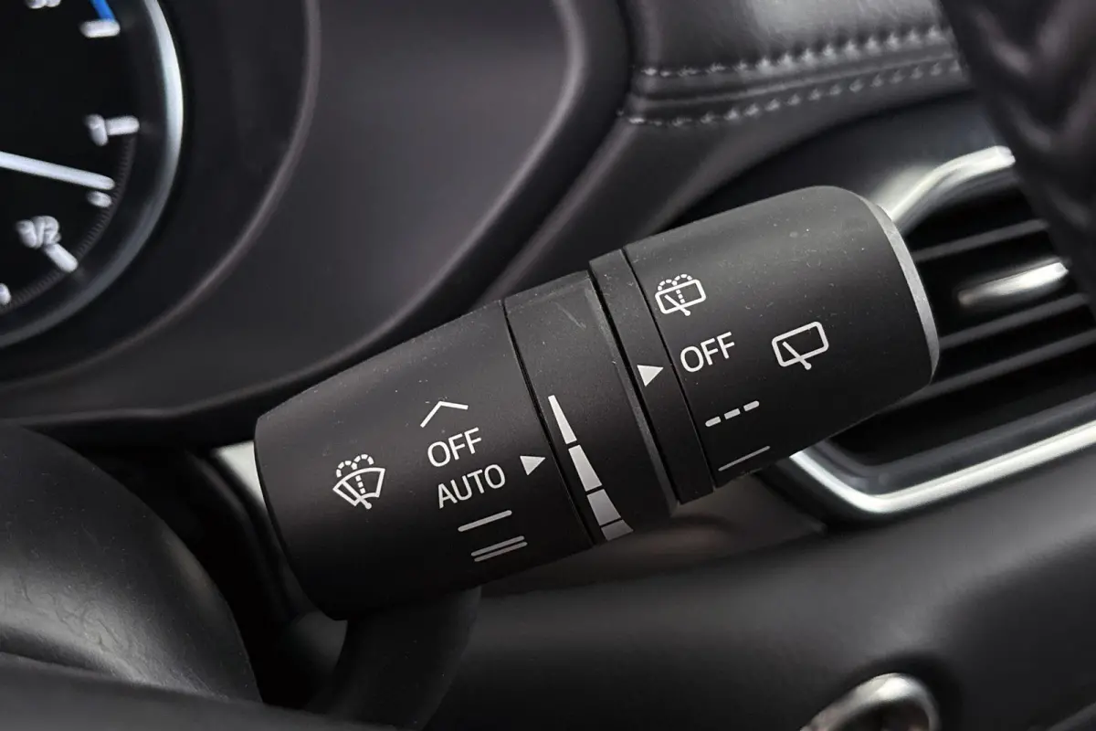 2.0 e-SkyActiv-G M Hybrid 165 Advantage Stuur/Stoelverwarming Trekhaak Head-Up Navi Dodehoek