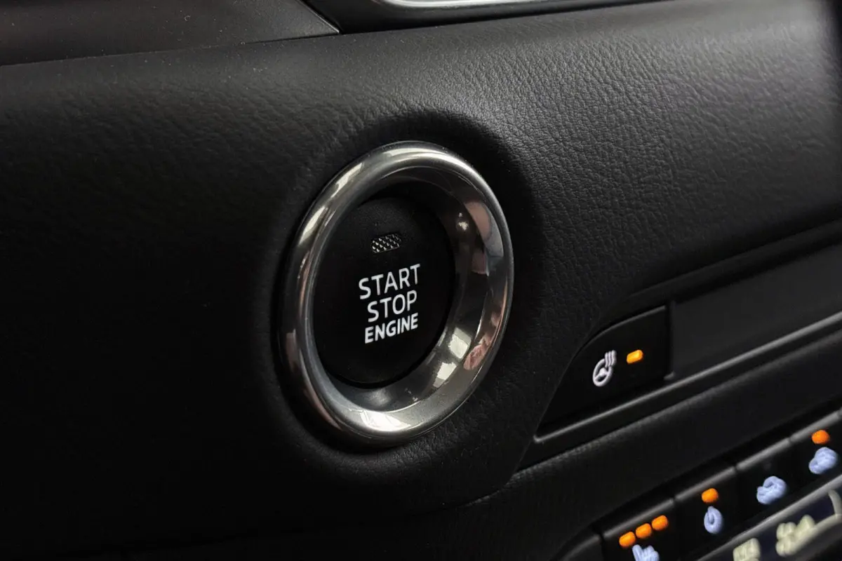 2.0 e-SkyActiv-G M Hybrid 165 Advantage Stuur/Stoelverwarming Trekhaak Head-Up Navi Dodehoek