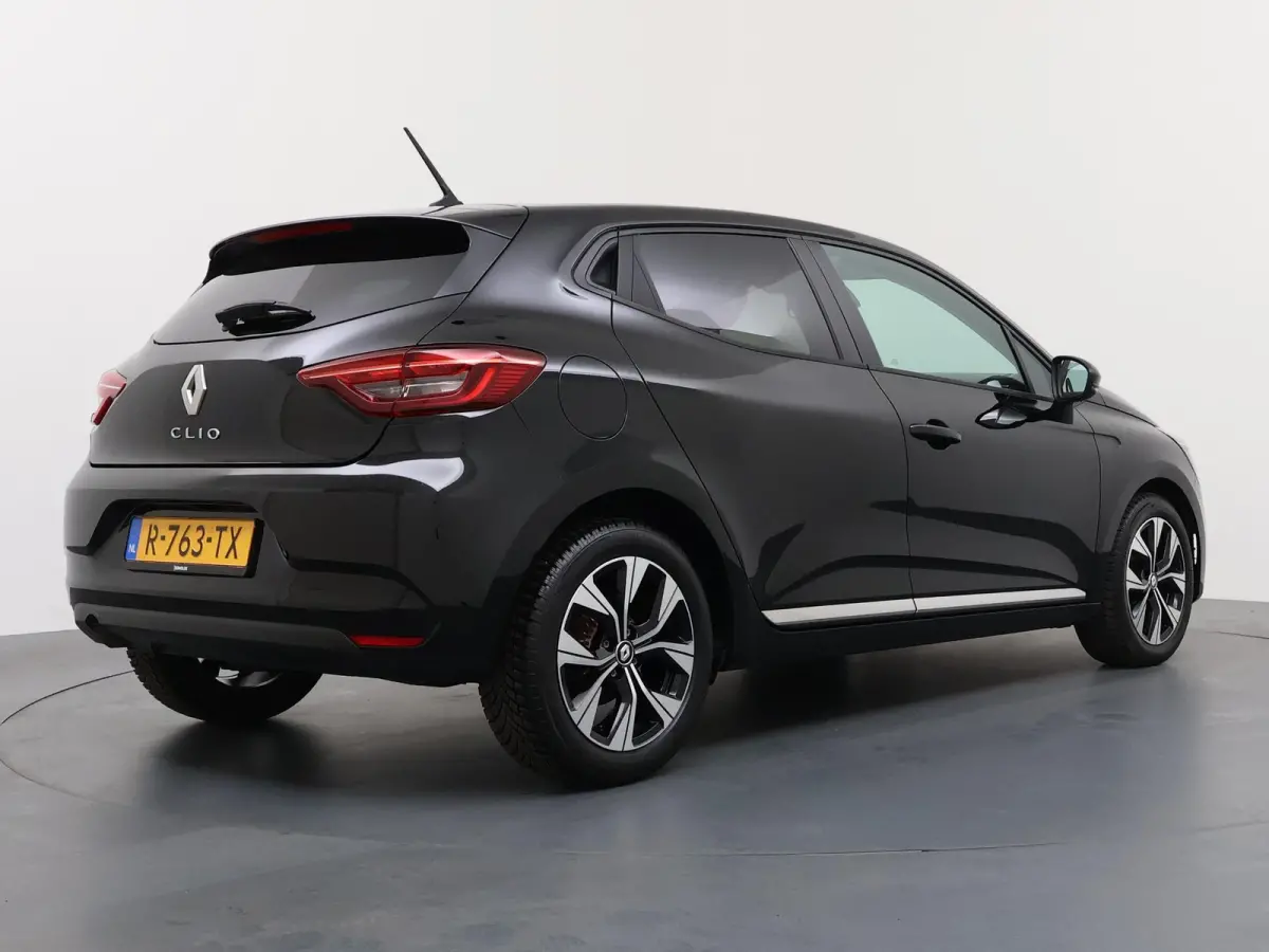 TCe 90 GPF Evolution | Navigatie | Parkeersensoren | Lichtmetalen velgen |